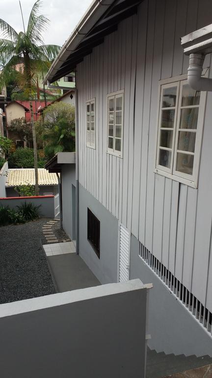 Pouse Bem Apartment Blumenau Exterior photo